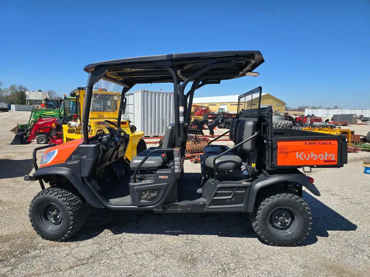 Photo de la Galerie 1 pour 2023 Kubota RTVX1140 Véhicule utilitaire