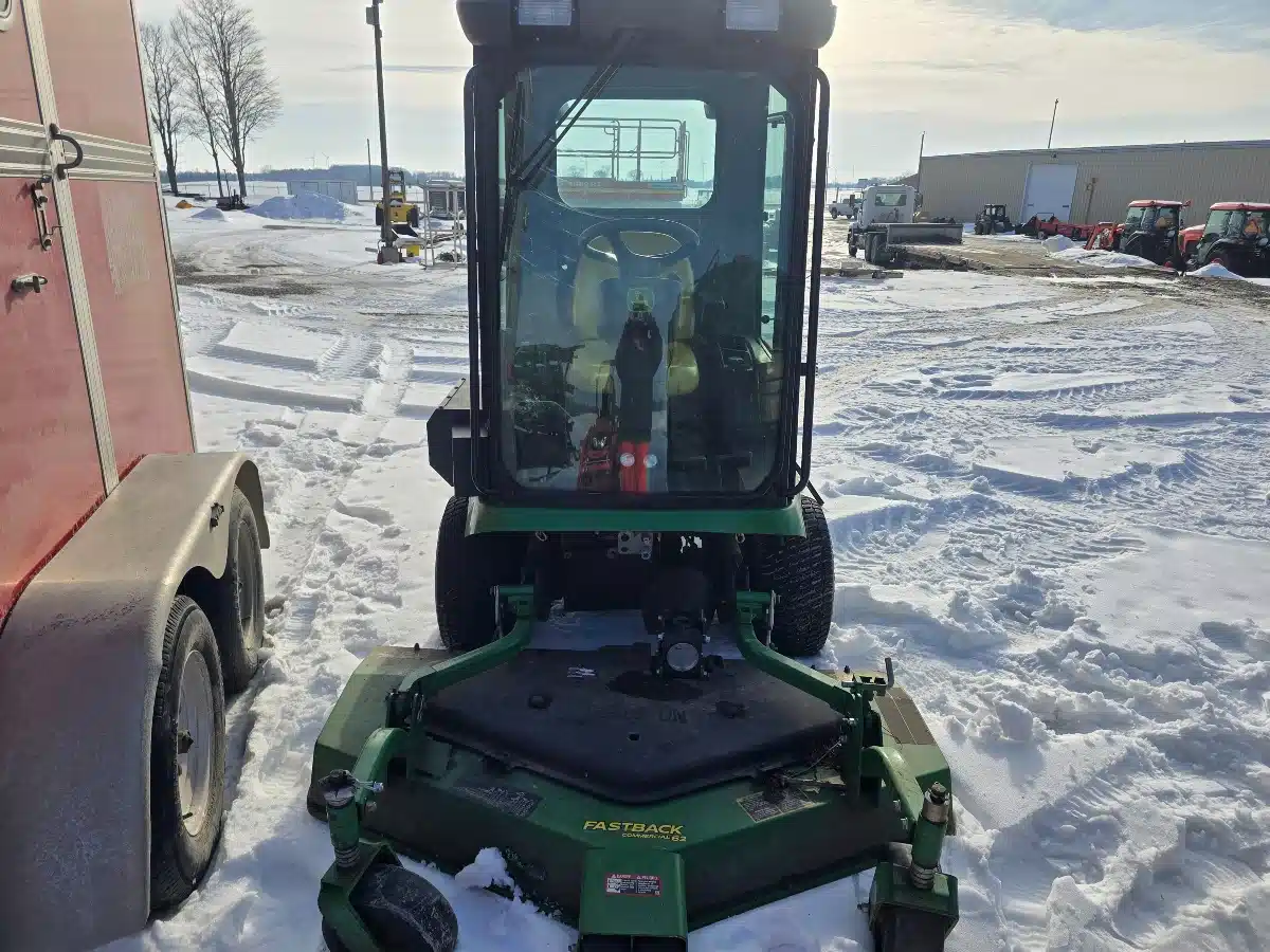 Gallery image 2 for John Deere 1445 SERIES II Mower - Front Deck