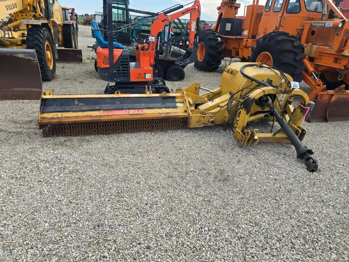 Gallery image 1 for Seppi M SEPPI SAV 200 Mower - Ditchbank