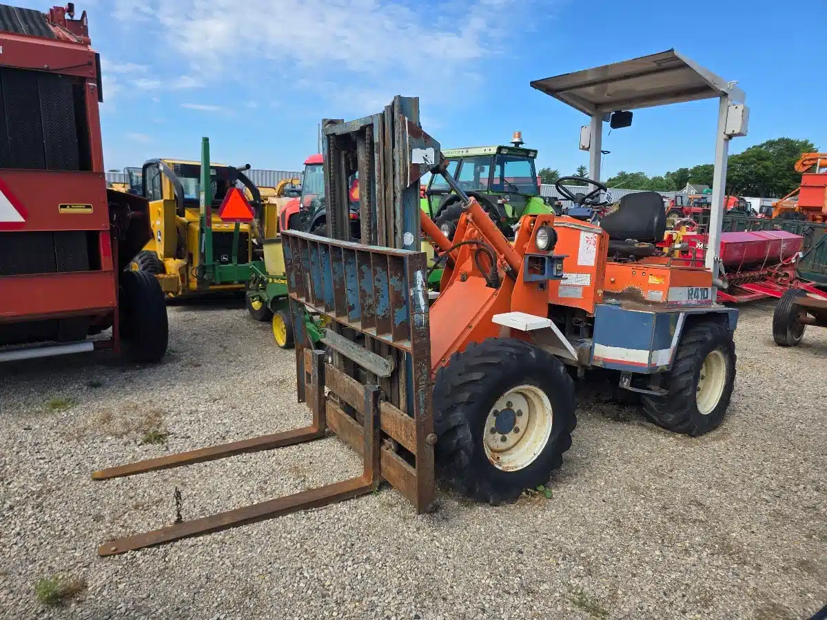 Photo de la Galerie 1 pour Kubota R410 chariot élévateur