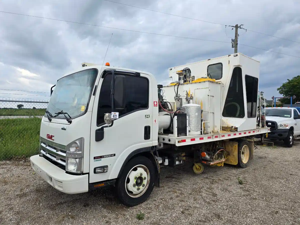 Photo de la Galerie 1 pour 2008 GMC W5500HD Camion - De Service