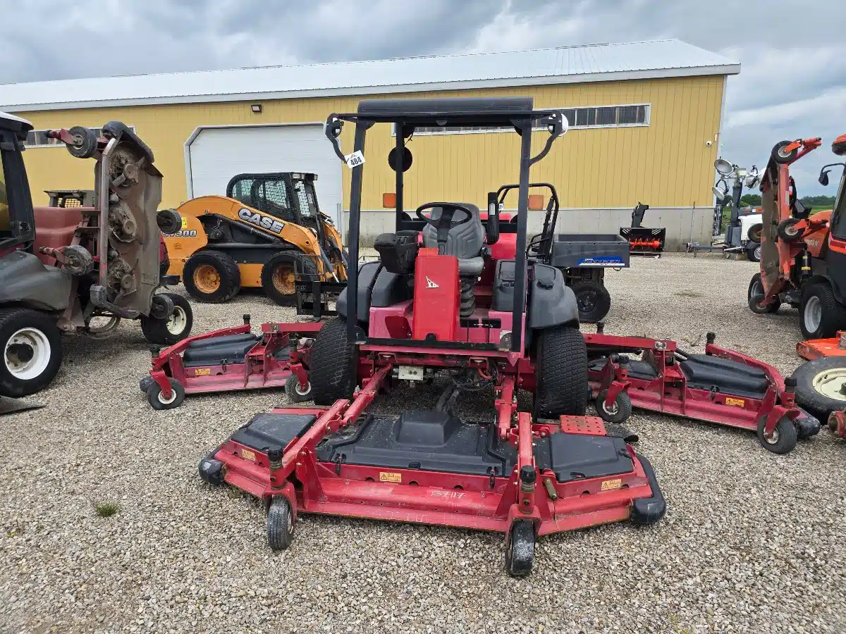 Gallery image 2 for 2015 Toro GROUNDSMASTER 5900