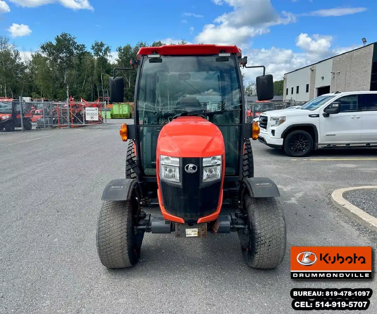 Gallery image 2 for 2016 Kubota L4760HST Tractor