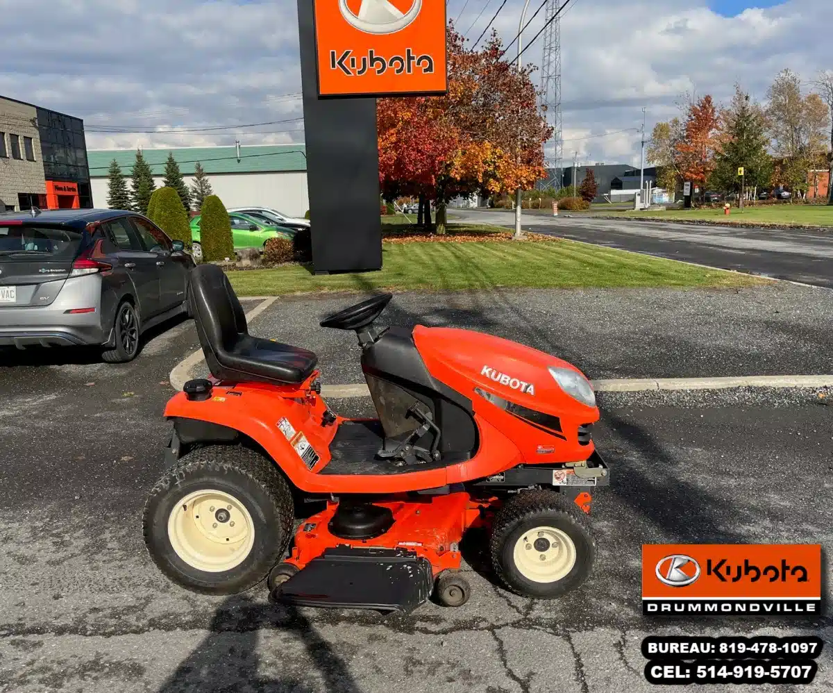 Gallery image 2 for 2007 Kubota GR2110 Lawn Tractor