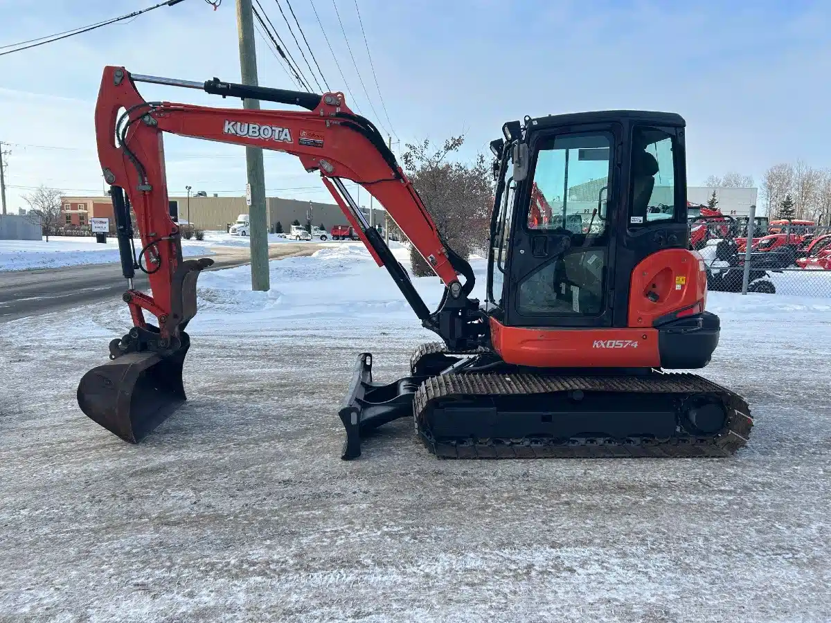 Gallery image 2 for 2011 Kubota KX057-4 Excavator