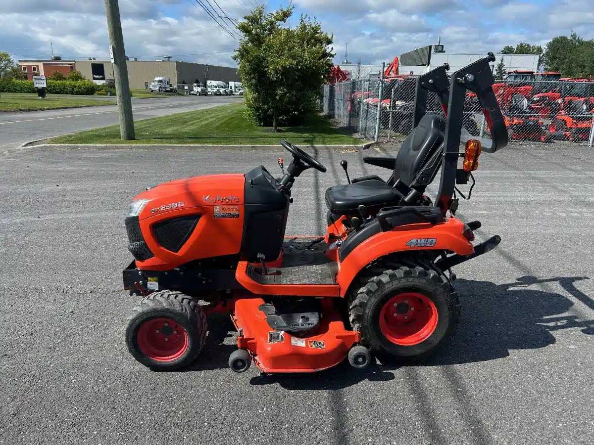 Gallery image 2 for Used 2022 Kubota BX2380 Tractor