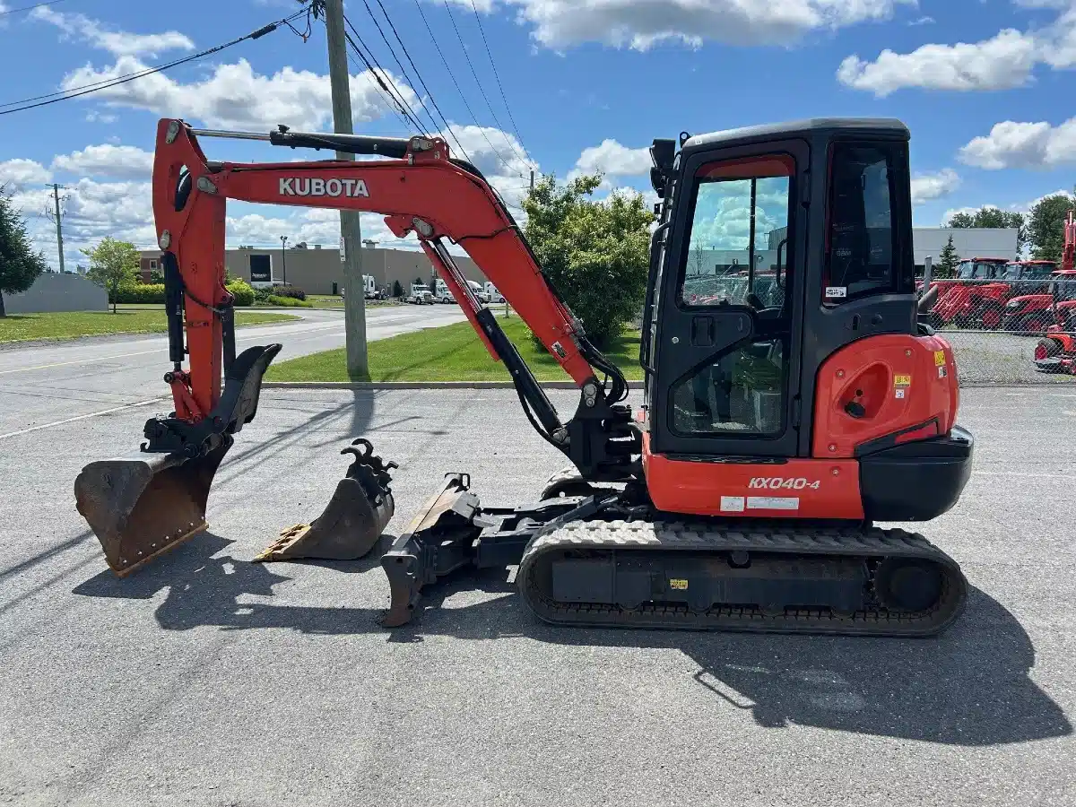 Gallery image 2 for Used 2014 Kubota KX040-4 Excavator
