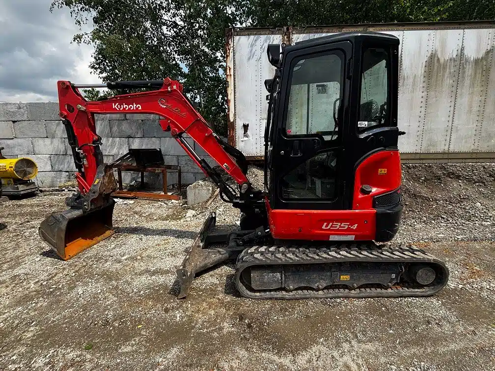 Gallery image 1 for Used 2021 Kubota U35-4G Excavator
