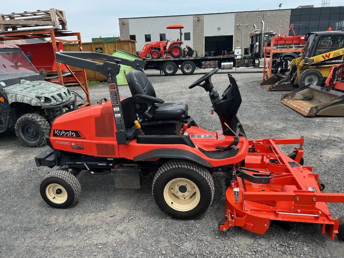 Gallery image 2 for Used 2025 Kubota F2690E Mower - Front Deck