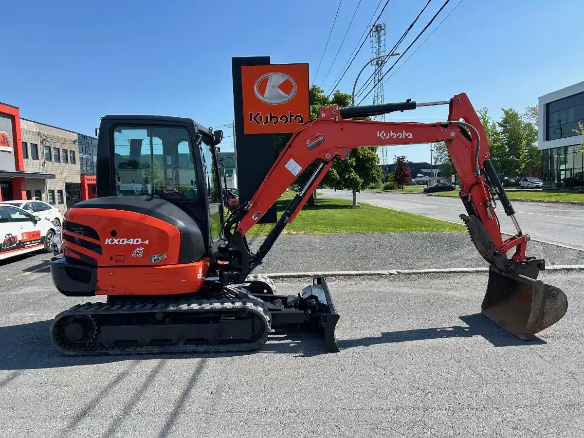 Gallery image 1 for Used 2022 Kubota KX040-4 Excavator