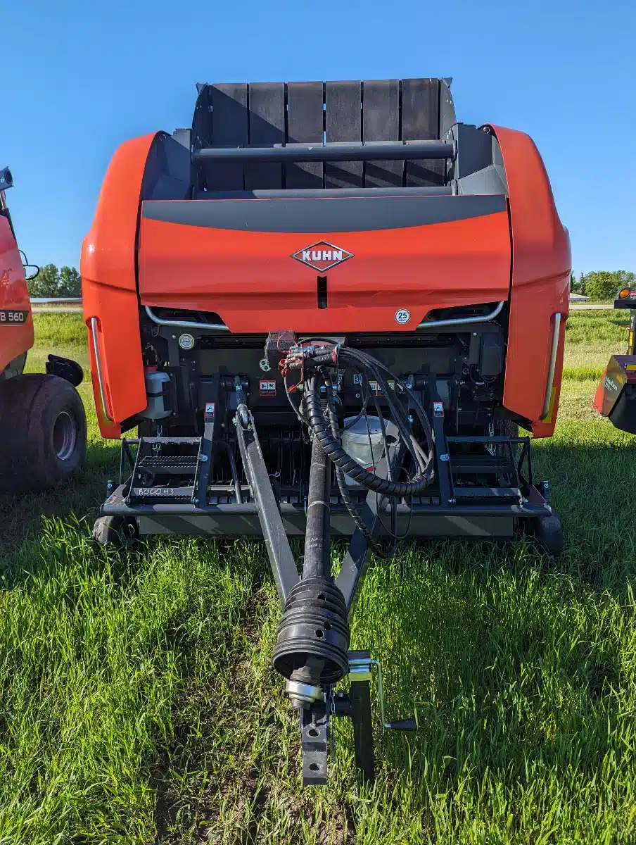 Gallery image 2 for New 2025 Kuhn VB 560 Round Baler