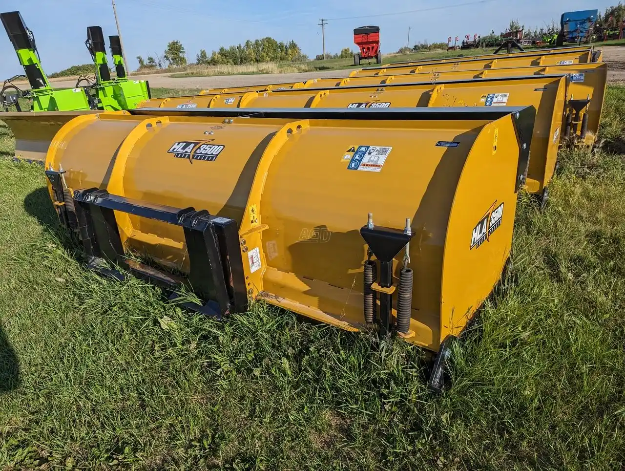 Gallery image 2 for New 2023 HLA 3500 Snow Blade