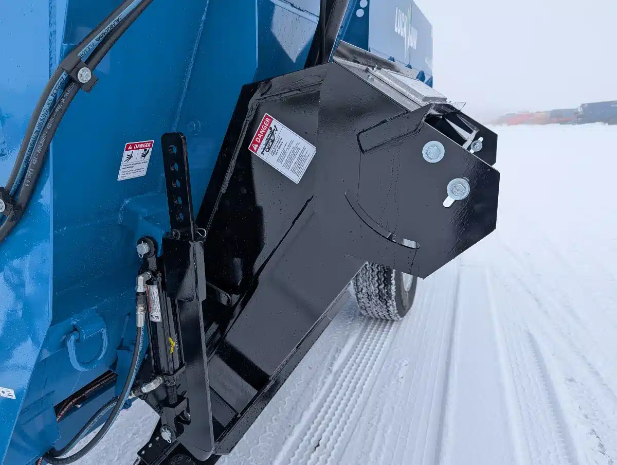 Gallery image 2 for 2026 Lucknow 4410 TMR Mixer