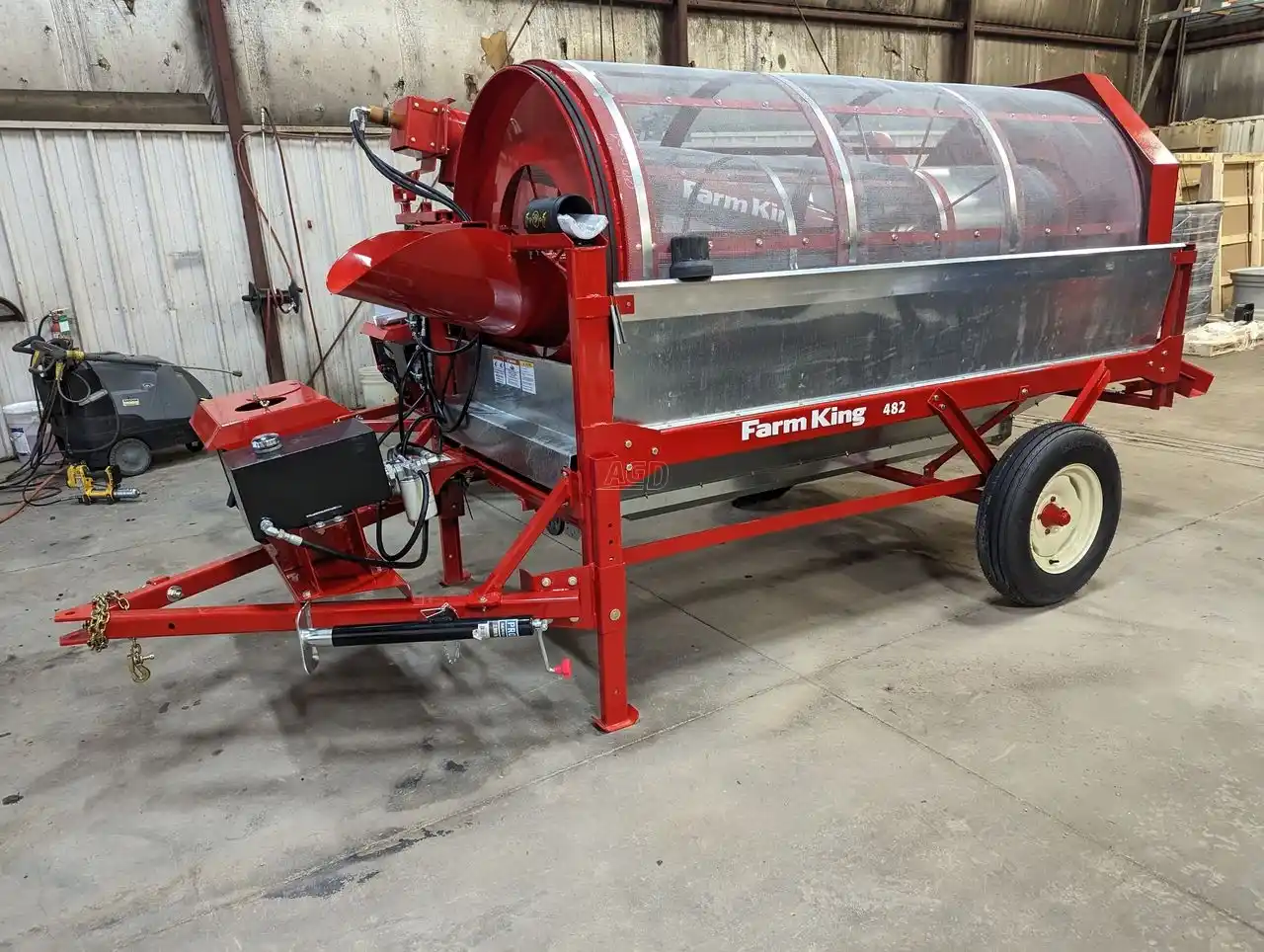 Gallery image 1 for 2024 Farm King Y482 Grain Cleaner