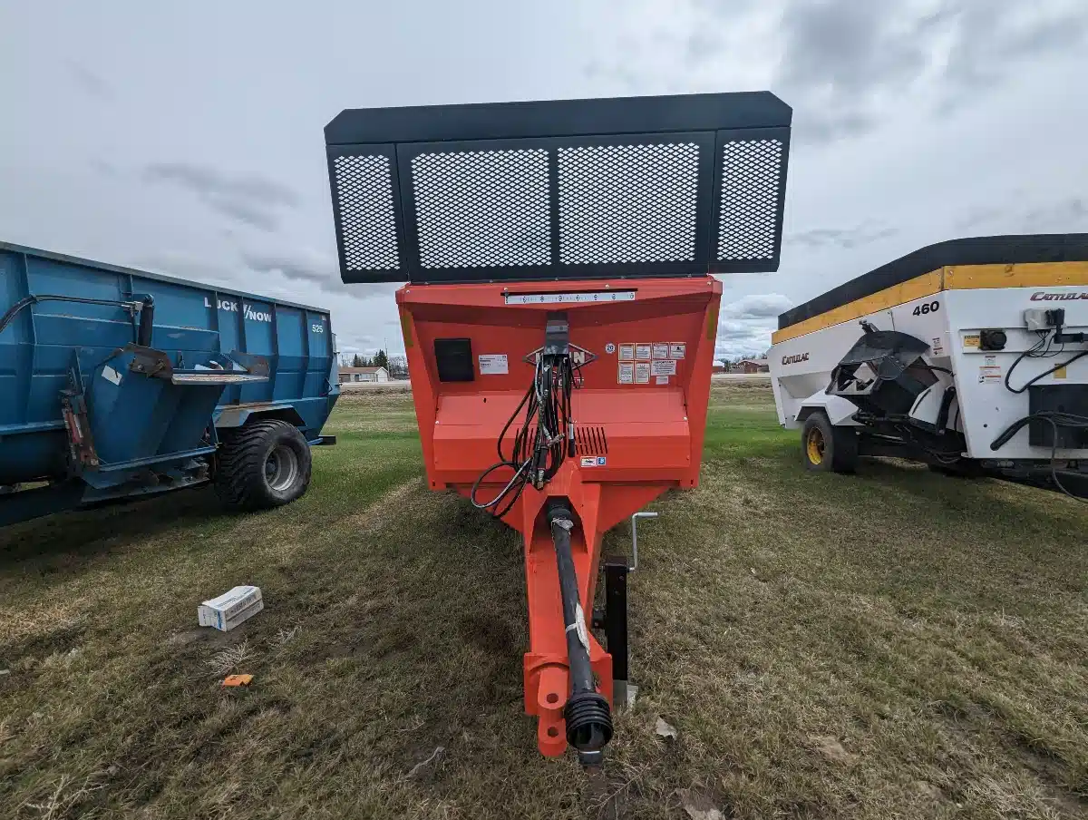 Gallery image 2 for New 2024 Kuhn PS270 Manure Spreader