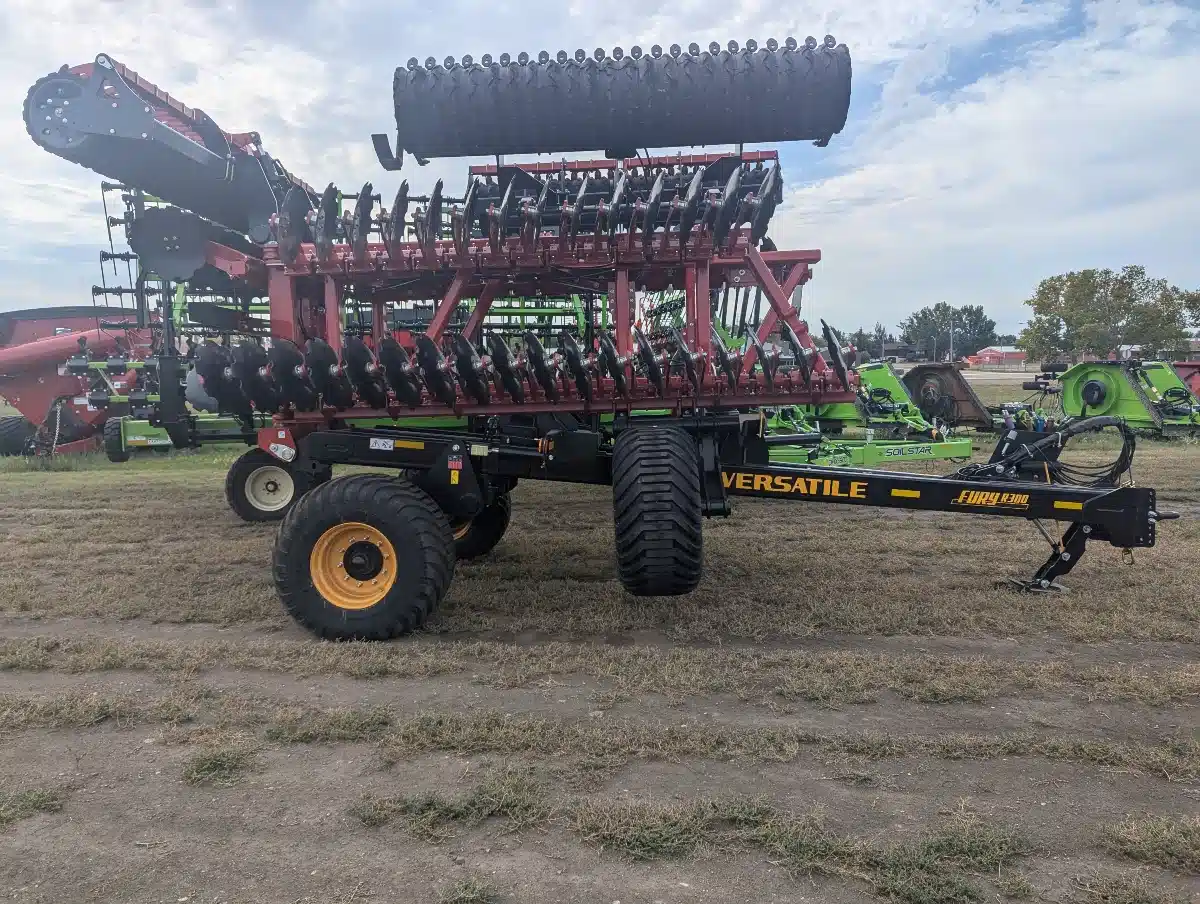 Gallery image 2 for New 2024 Versatile FURY HS.300 Disc High Speed