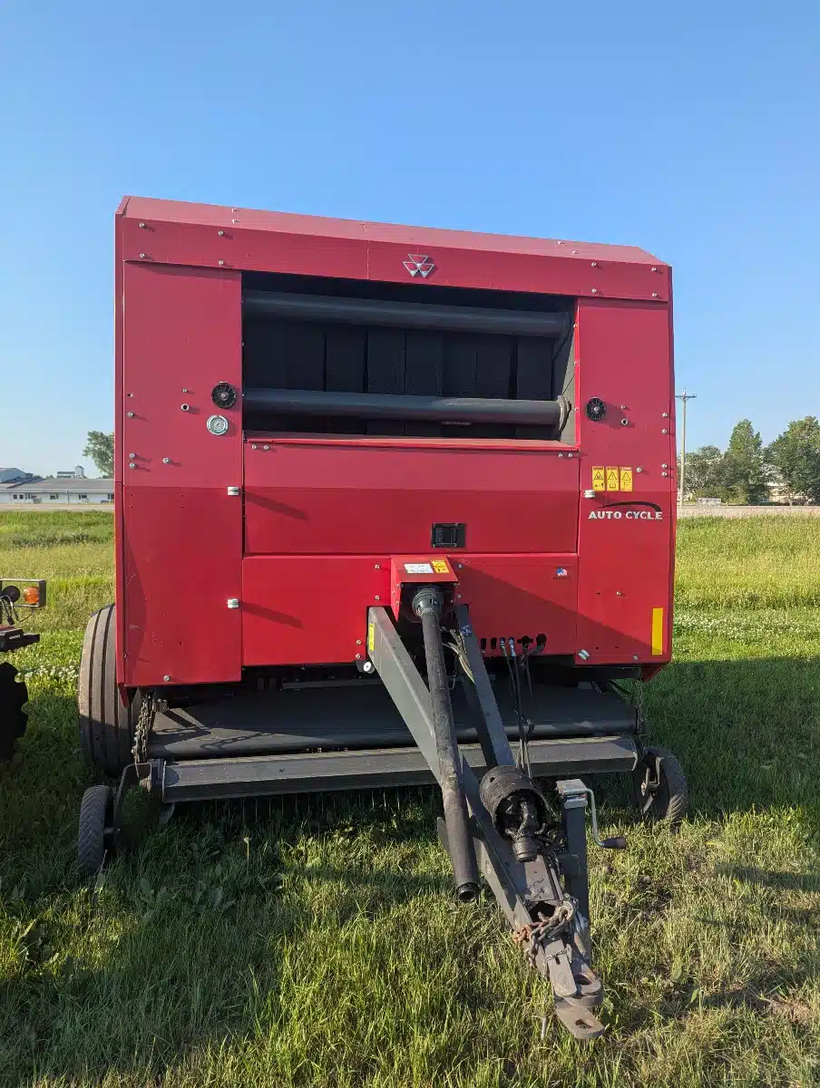 Gallery image 1 for Used 2021 Massey Ferguson 2956A Round Baler