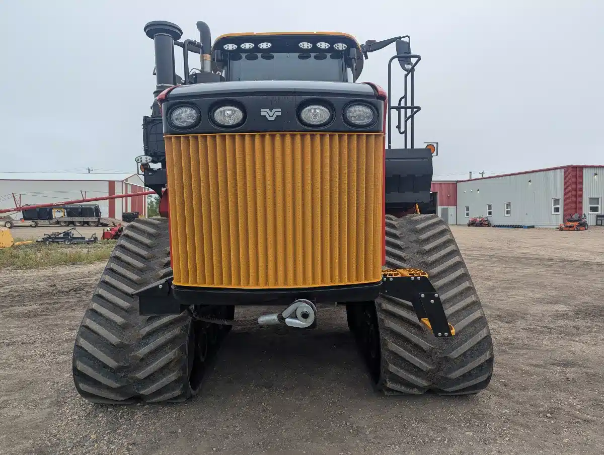 Gallery image 2 for 2024 Versatile 620DT Tractor