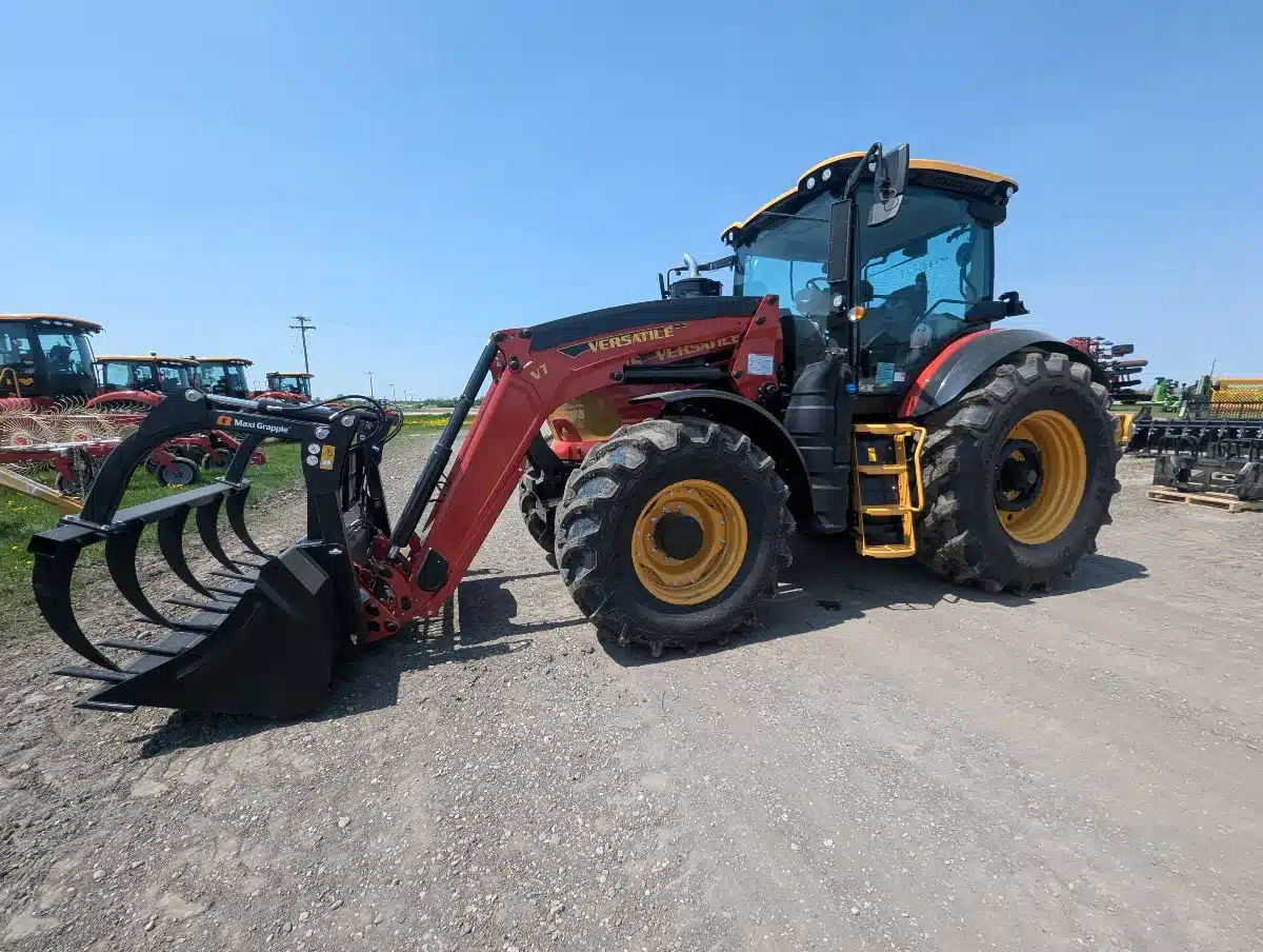 Gallery image 1 for New 2025 Versatile NEMESIS 195 Tractor