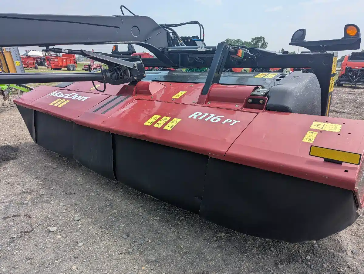 Gallery image 2 for Used 2017 MacDon R116 Disc Mower Conditioner