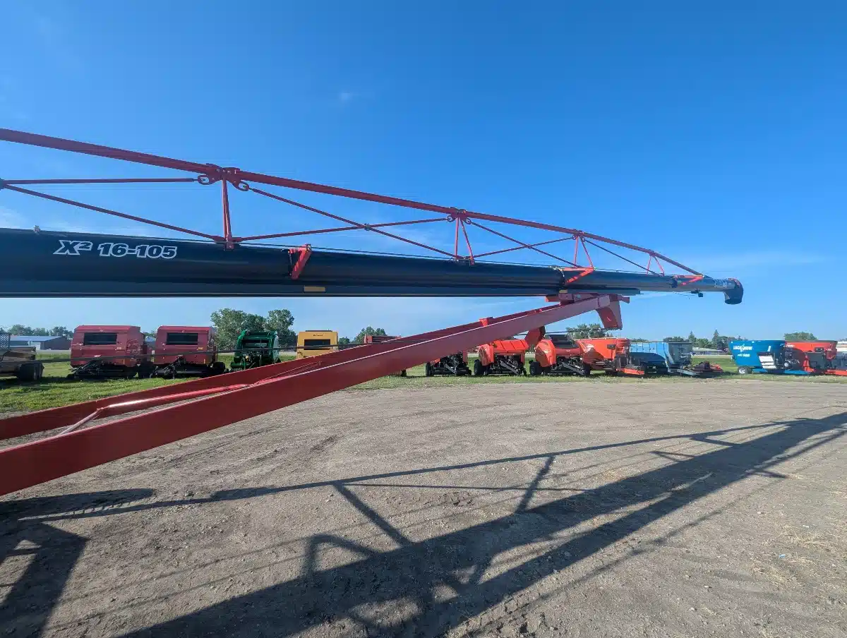 Gallery image 2 for New 2025 AGI X2 16-105 Grain Auger