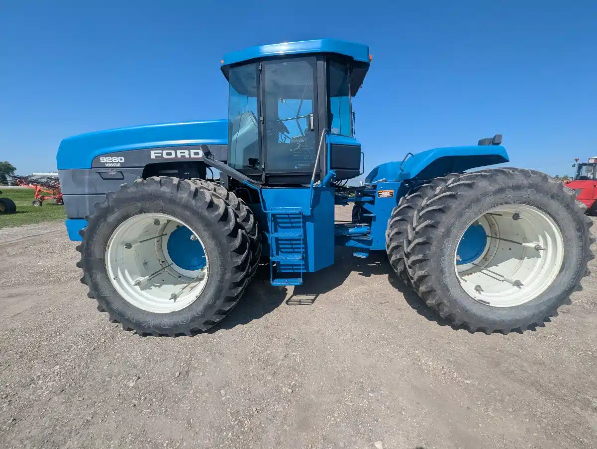 Gallery image 1 for Used 1995 Ford 9280 Tractor
