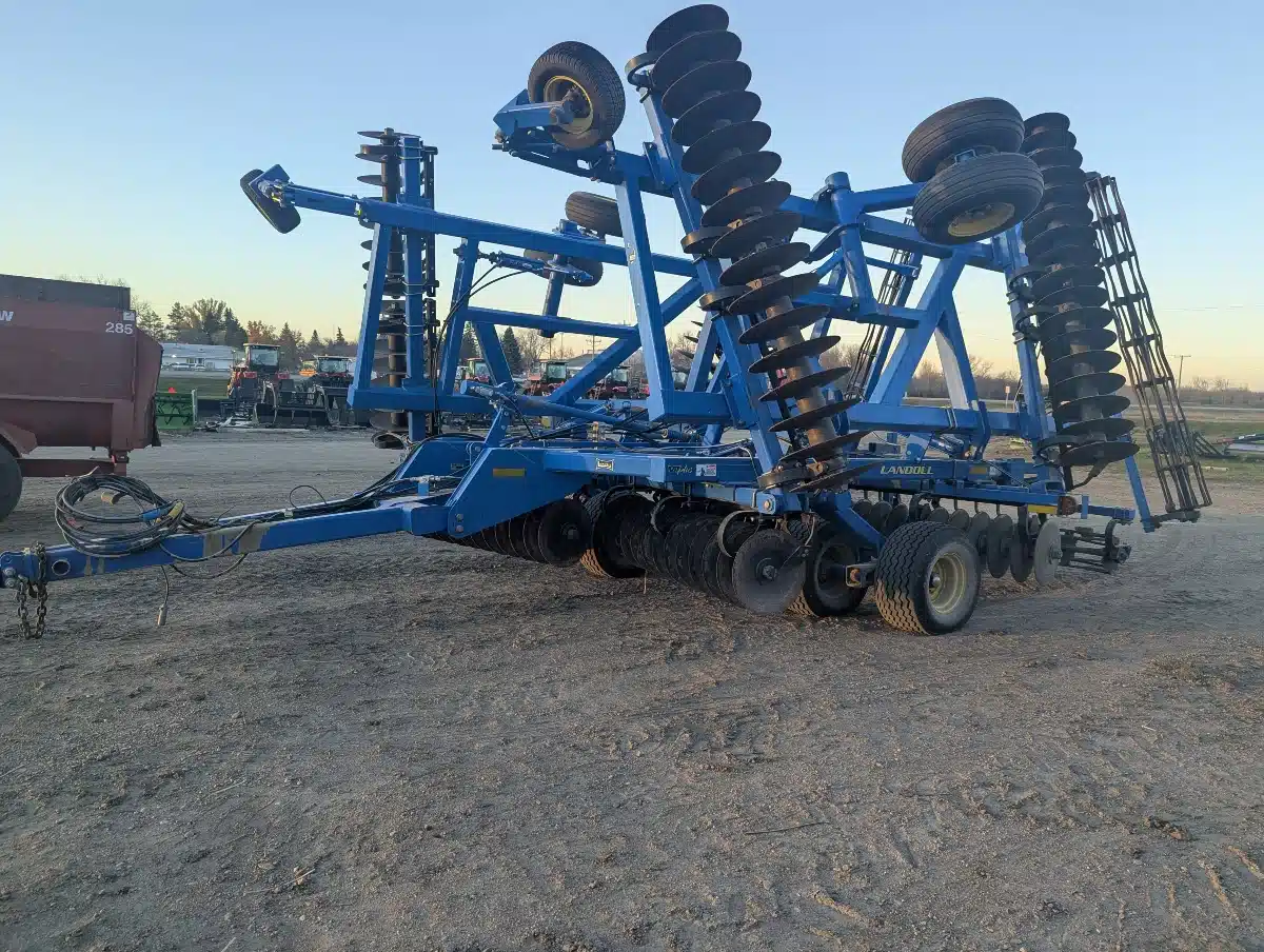 Used 2015 Landoll 7431 Vertical Tillage