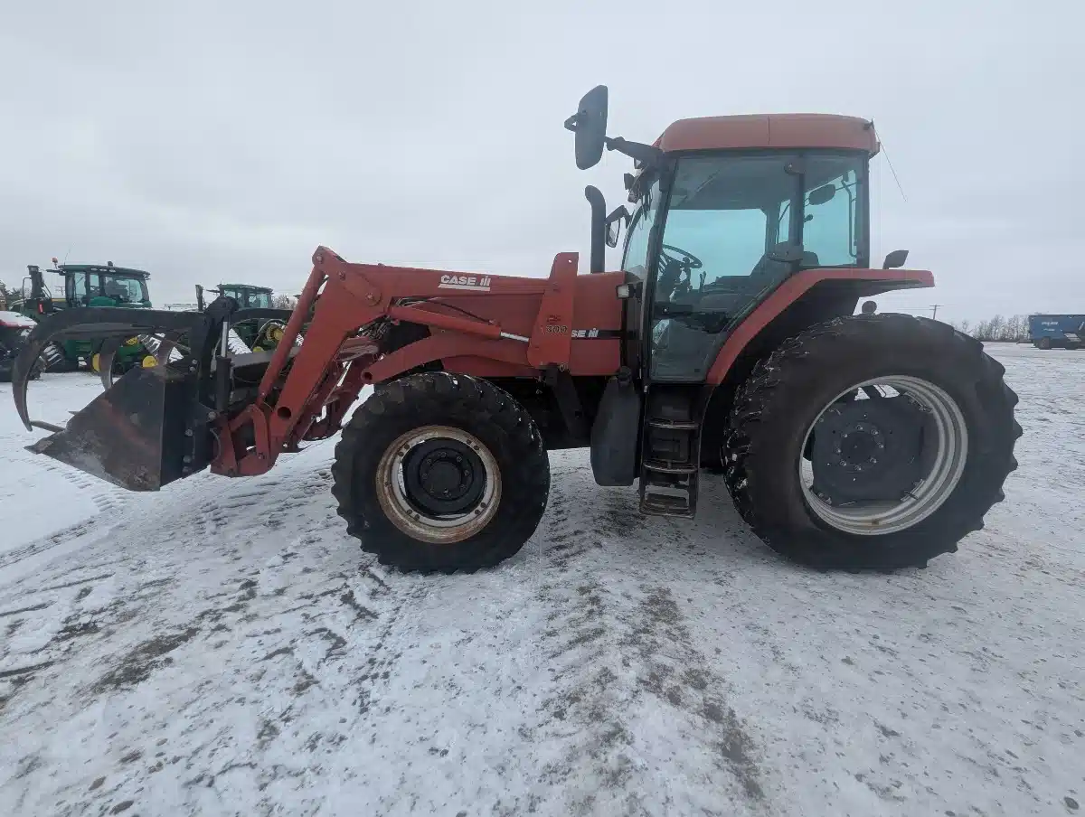 Used 1998 Case IH MX120 Tractor
