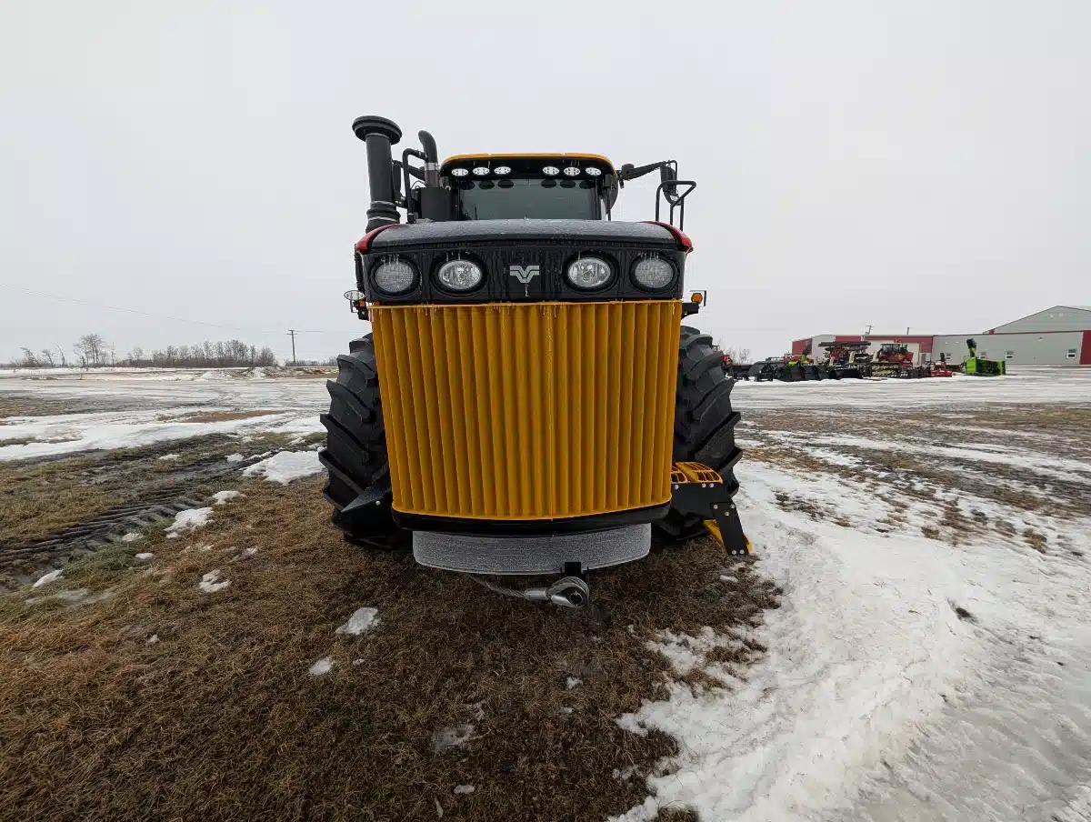 Gallery image 2 for 2025 Versatile 580 Tractor