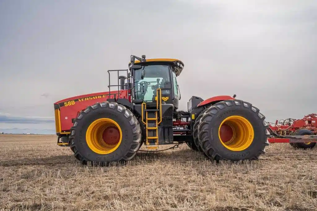 Gallery image 1 for New 2025 Versatile 580 Tractor