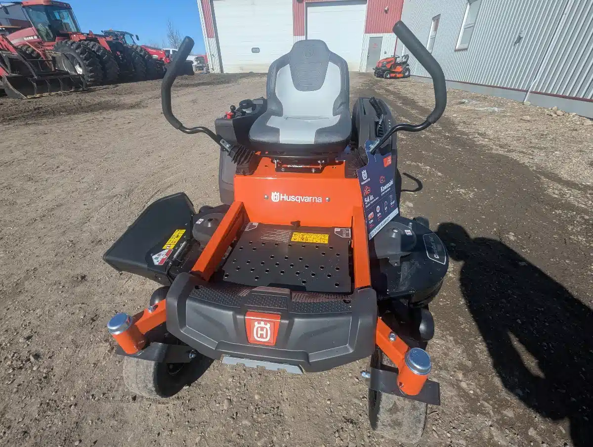Gallery image 2 for 2026 Husqvarna Z254F Mower - Zero Turn