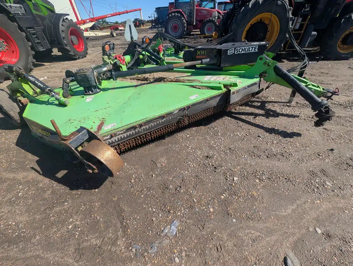 Photo de la Galerie 1 pour 2020 Schulte XH-1500 Débroussailleuse rotative