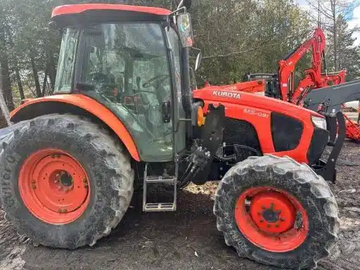 Gallery image 1 for Used 2018 Kubota M5-091 Tractor