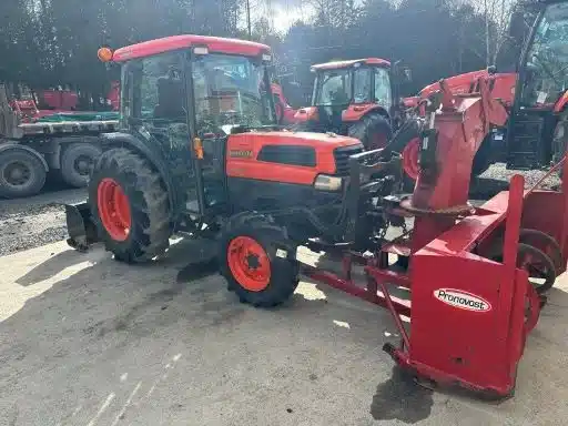 Gallery image 1 for Used 2006 Kubota L4330HSTC Tractor