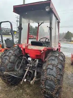 Gallery image 2 for Used 1996 Massey Ferguson 1260 Tractor