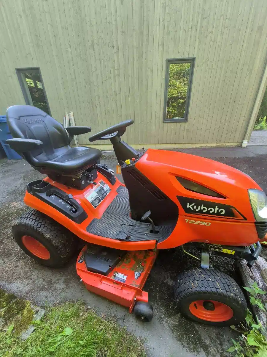 Used 2022 Kubota T2290KWT Lawn Tractor