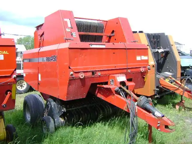 Gallery image 1 for Used 2004 Case IH RBX451 Round Baler