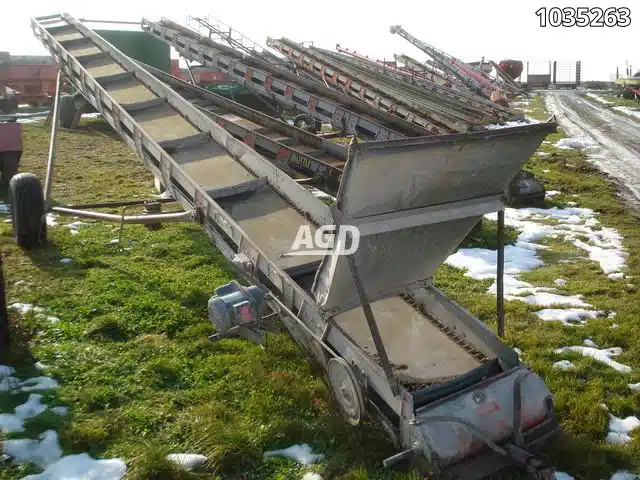 Gallery image 1 for Used Little Giant Other Bale Elevator