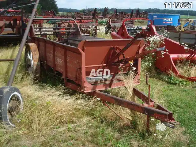 Gallery image 2 for International Harvester Misc Manure Spreader