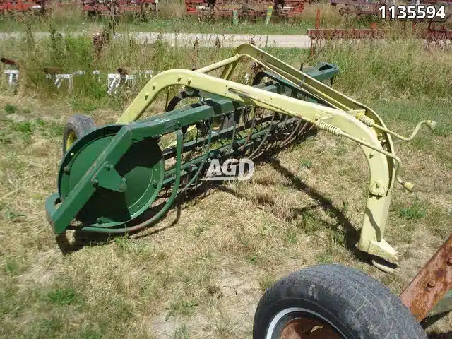 Gallery image 2 for John Deere Misc Rake