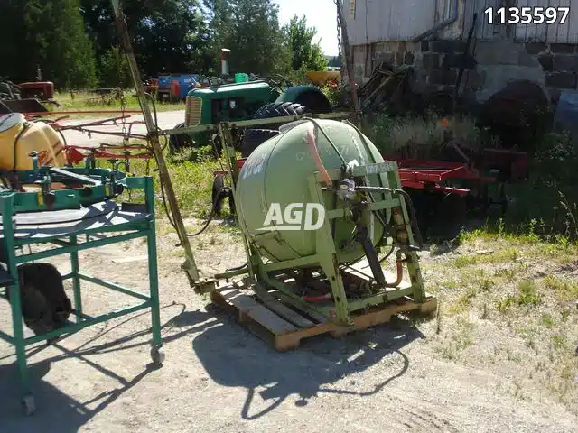 Gallery image 1 for Used Calsa 3pth Sprayer - 3PT/Mounted