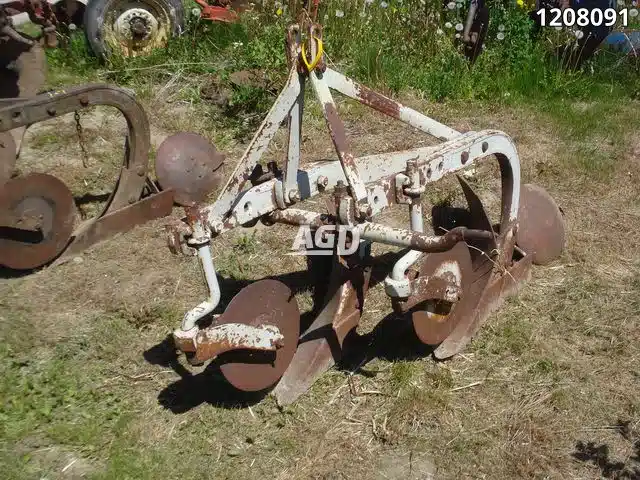 Gallery image 2 for Used Misc Plow