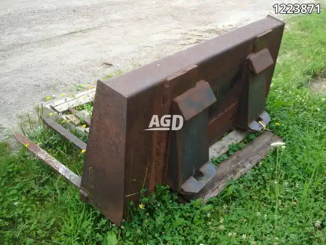 Gallery image 2 for Misc Manure Fork