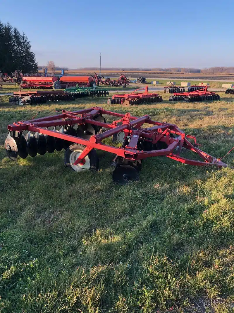 Gallery image 1 for Used Dunham Lehr 11FT Disc