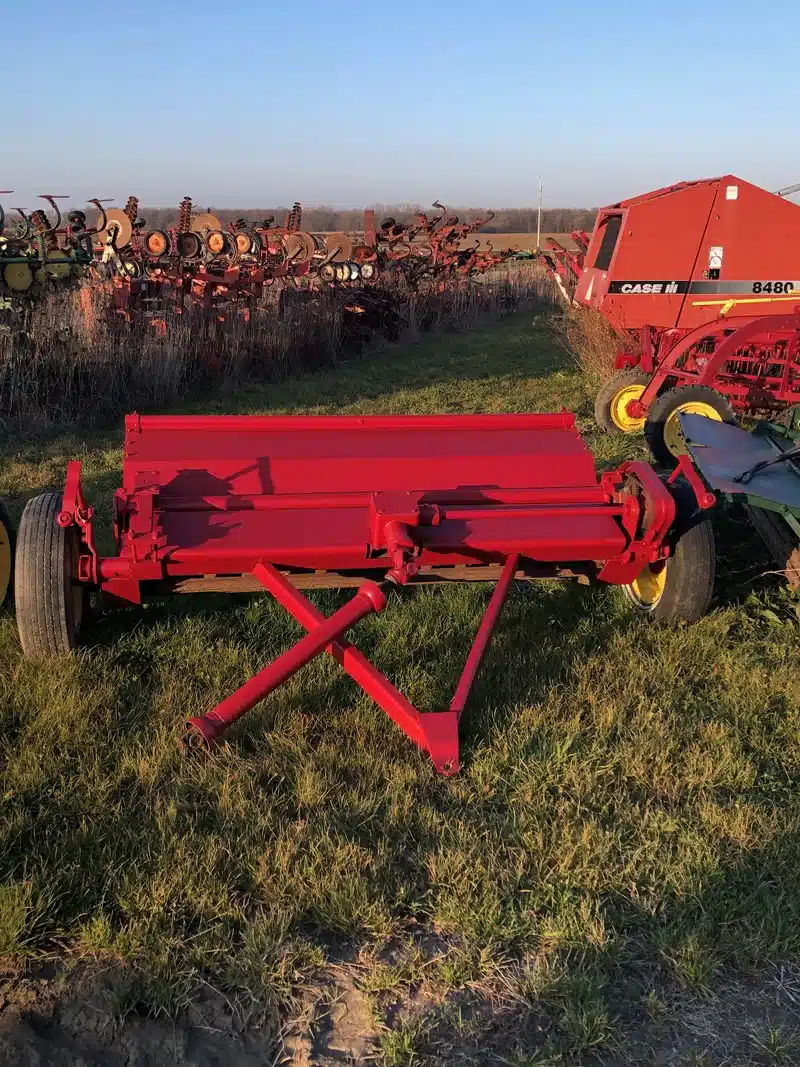 Gallery image 2 for Used New Holland 402 CRIMPER Header - Flex