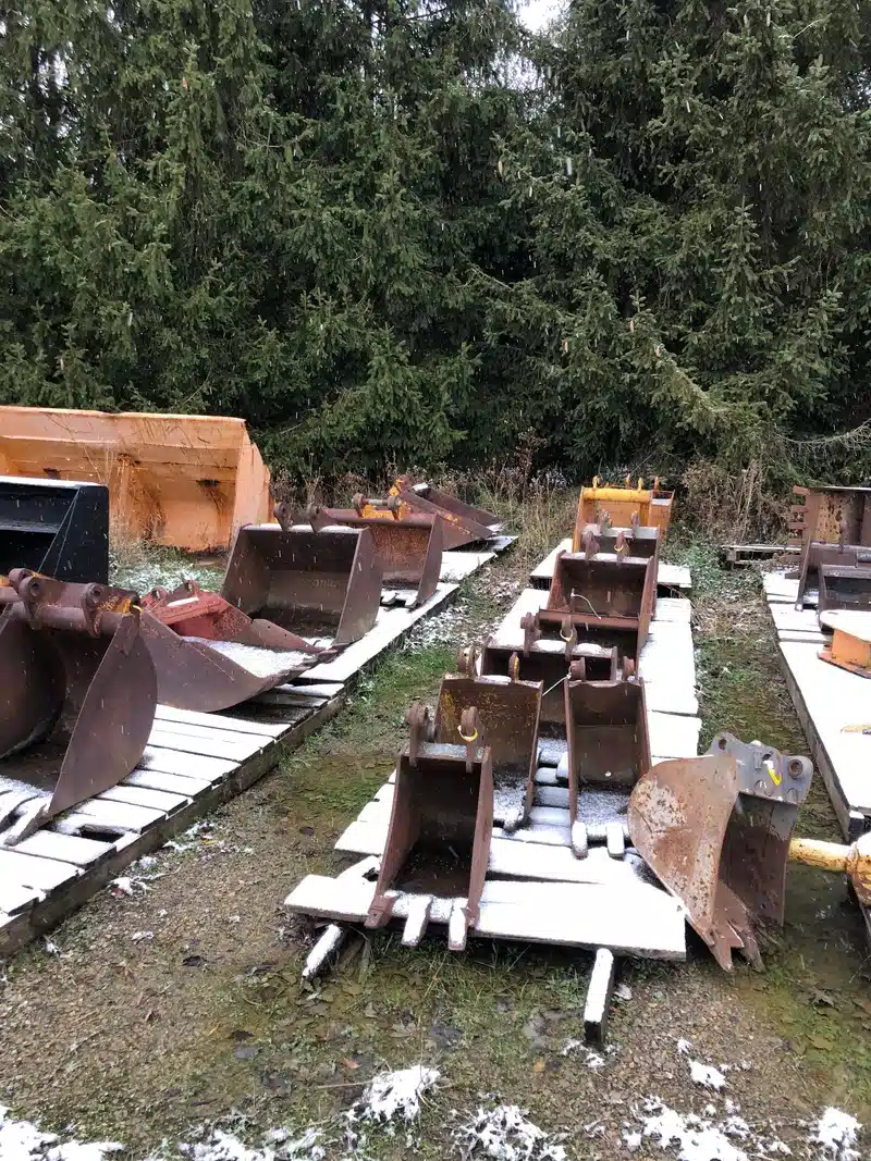 Gallery image 2 for Used ATI Tracks Buckets Air Kit
