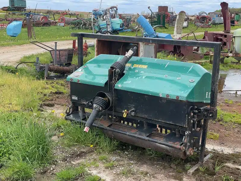Gallery image 1 for Used John Deere AERCORE 1500 Aerator
