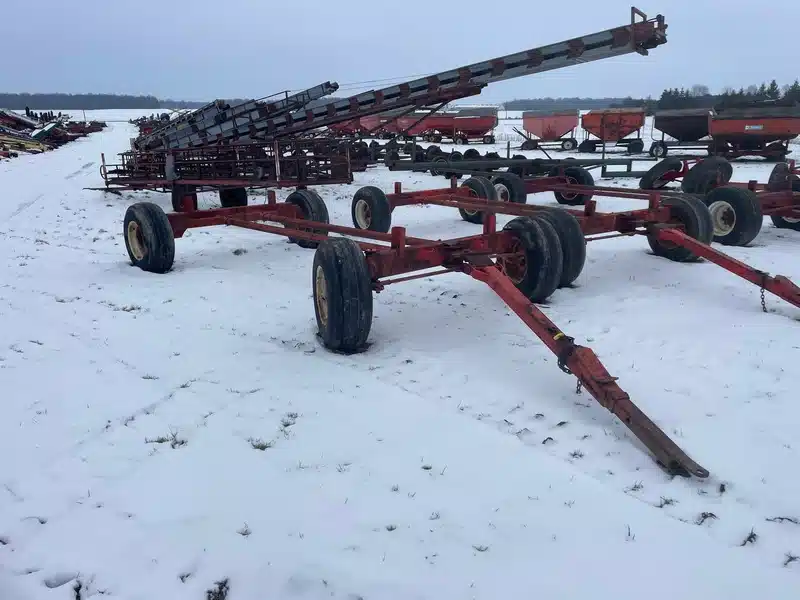 Gallery image 1 for Misc Running Gear