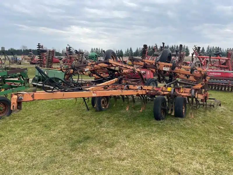 Gallery image 1 for Used Cultiva 24FT Rolling Basket