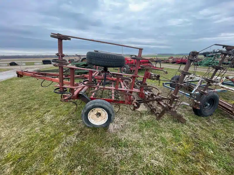 Gallery image 2 for Used Vicon 18FT Rolling Baskets Cultivator